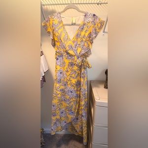 XS yellow and blue mid-length dress